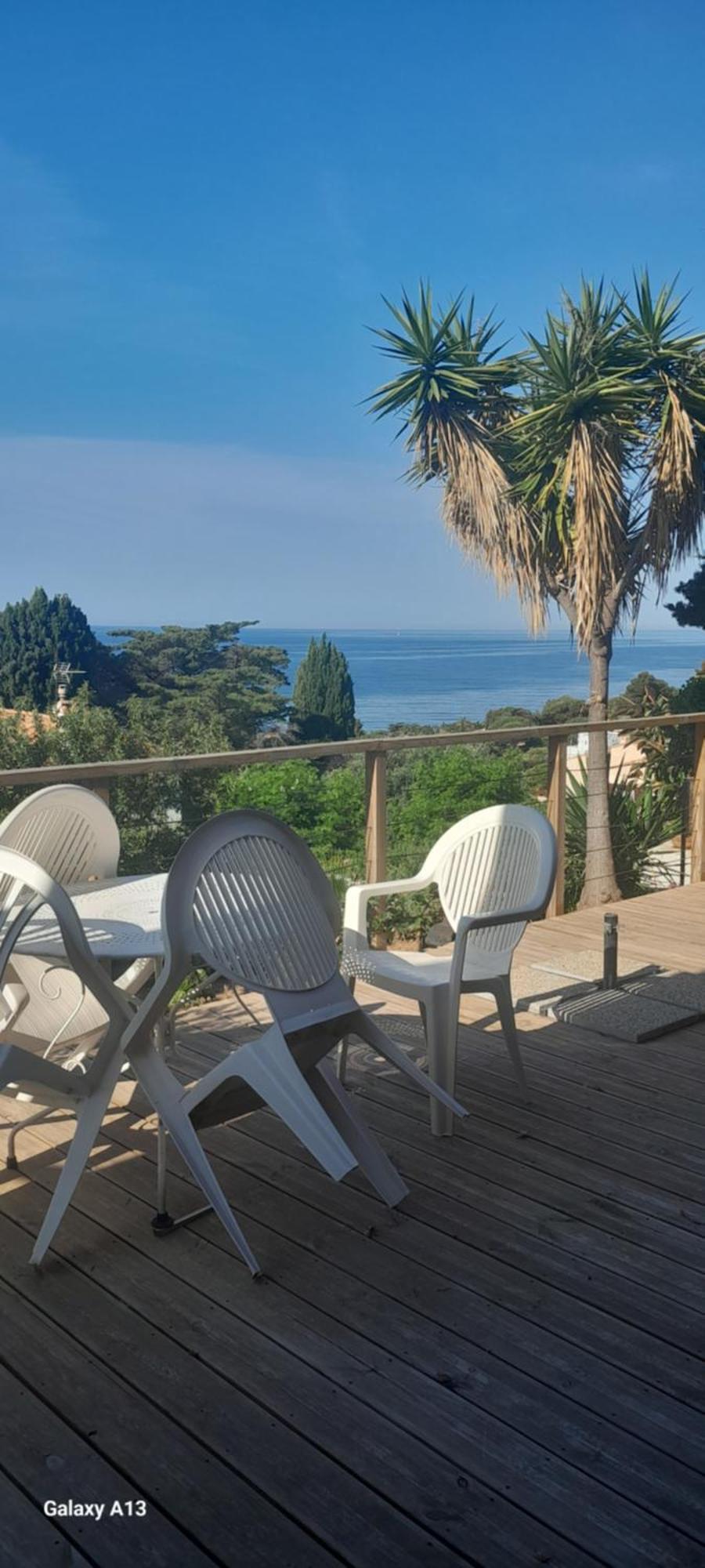F3 Rdc Villa Vue Mer 180 Face A La Pointe De Giens Carqueiranne Room photo